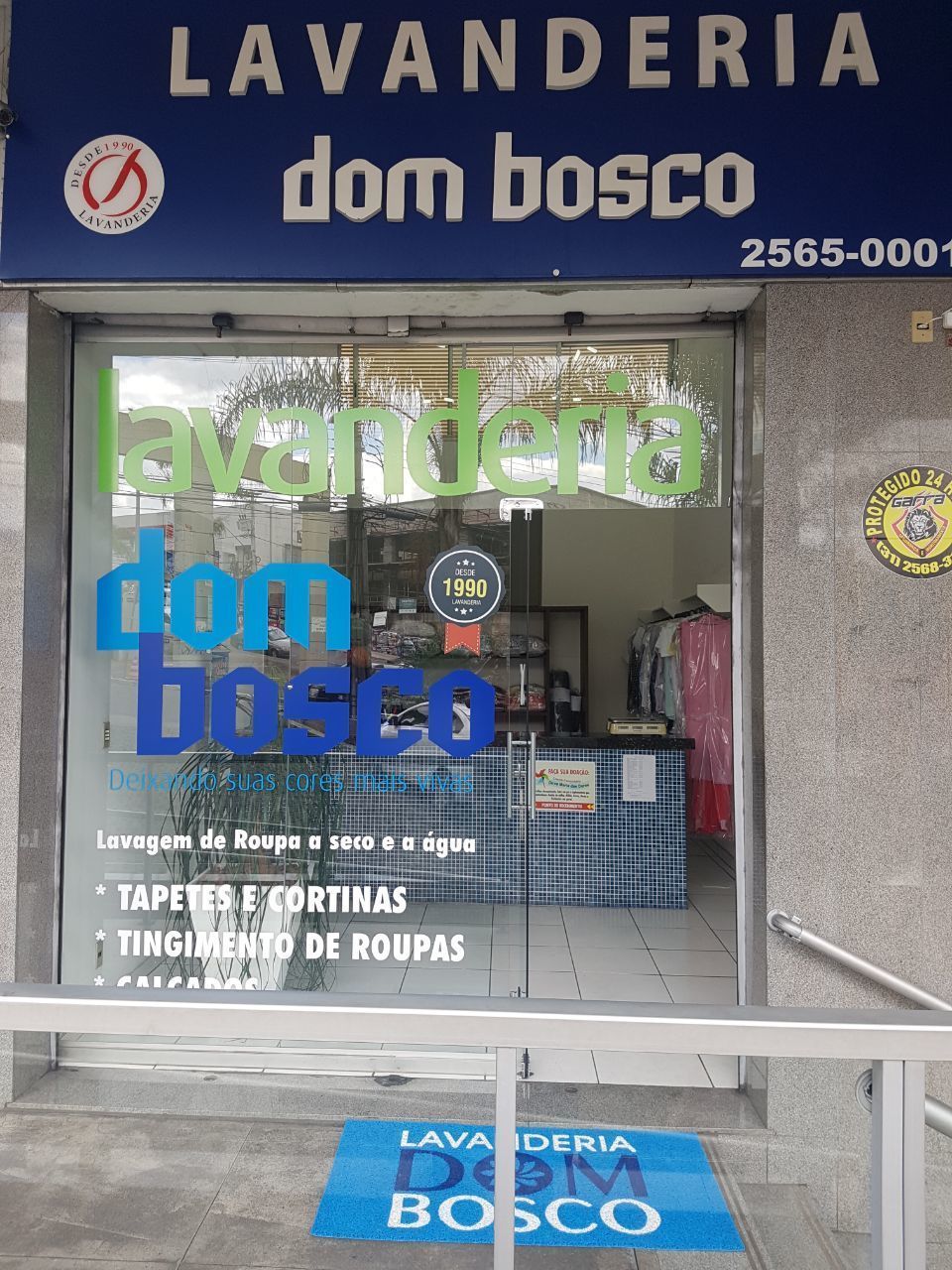Fachada da unidade Centro de Contagem